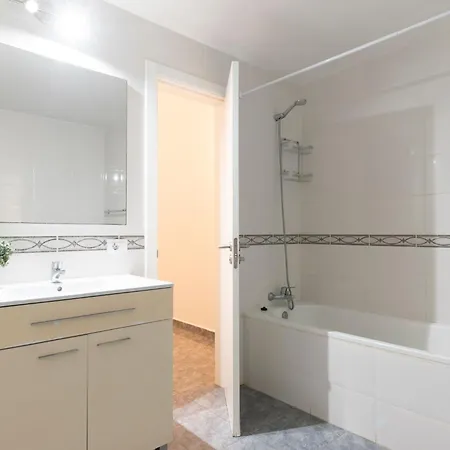 Wonderful 1 Bedroom Communal Heated Pool * Los Cristianos (Tenerife)